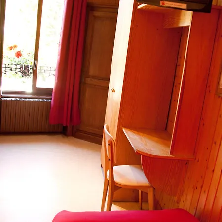 Hotel Artense 2*