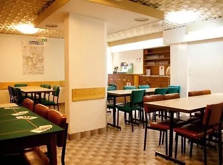 Hotel Artense 2*